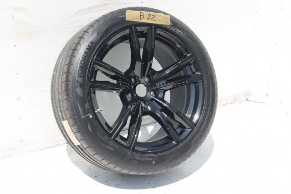 BMW 8 M8 FELGI 19 8089560 8089561 OPONY LATO KOŁA felga 9.5J*19EH2 ET26 opona 275/40/19 98V M812 8457 Yokohama 285/35/19 8091267