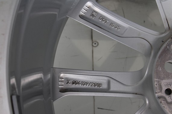 BMW X7 G07 FELGI 20 6880688 OPONY LATO KOŁA felga 8.5J*20H2 ET35 opona 275/50/20 113W Bridgestone wzór styl 750 6889088 6880688