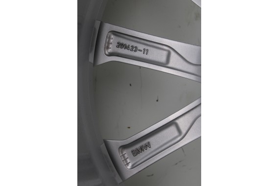 BMW X7 G07 FELGI 20 6880688 OPONY LATO KOŁA felga 8.5J*20H2 ET35 opona 275/50/20 113W Bridgestone wzór styl 750 6889088 6880688