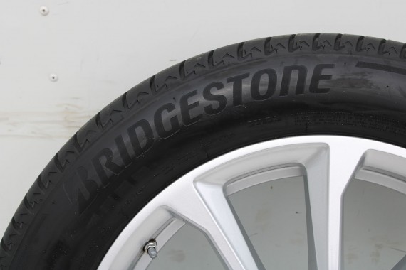 BMW X7 G07 FELGI 20 6880688 OPONY LATO KOŁA felga 8.5J*20H2 ET35 opona 275/50/20 113W Bridgestone wzór styl 750 6889088
