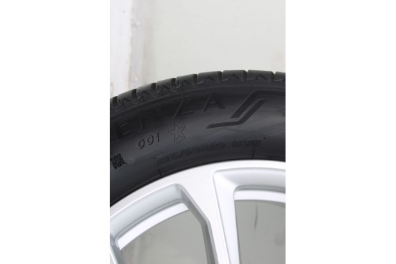 BMW X7 G07 FELGI 20 6880688 OPONY LATO KOŁA felga 8.5J*20H2 ET35 opona 275/50/20 113W Bridgestone wzór styl 750 6889088 6880688