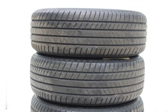 BMW X7 G07 FELGI 20 6880688 OPONY LATO KOŁA felga 8.5J*20H2 ET35 opona 275/50/20 113W Bridgestone wzór styl 750 6889088 6880688