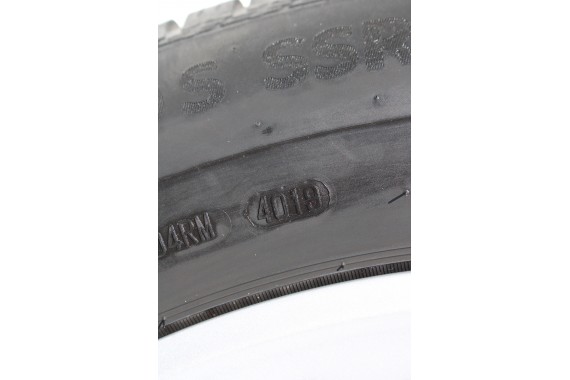 BMW X7 G07 FELGI 20 6880688 OPONY ZIMA KOŁA felga 8.5J*20H2 ET35 opona 255/55/20 110H Continental wzór styl 750 8262