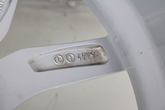 BMW X5M X6M FELGI 19 6880685 OPONY LATO KOŁA felga 9J*19H2 ET38 opona 265/50/19 734 Pirelli X5 X6 8090715 RSC RDCI TPMS