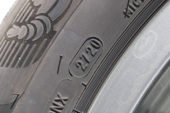 BMW X5M X6M FELGI 19 6883752 OPONY ZIMA KOŁA felga 9J*19H2 ET38 opona 265/50/19 735 4280 Michelin X5 X6 8 090 794