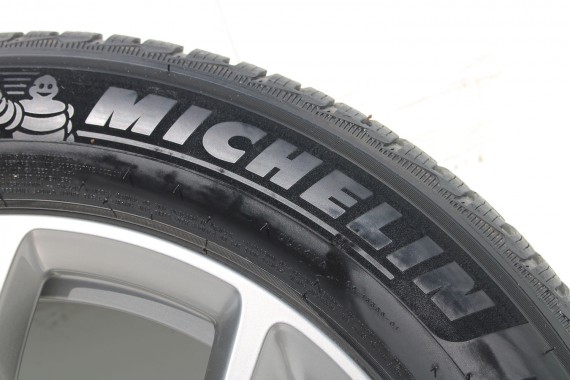 BMW X5M X6M FELGI 19 6883752 OPONY ZIMA KOŁA felga 9J*19H2 ET38 opona 265/50/19 735 4280 Michelin X5 X6 8 090 794