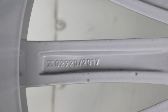 BMW 7 G11 G12 FELGI 19 6861225 OPONY ZIMA KOŁA felga 8.5JX*19H2 ET25 opona 245/45/20 102V PIRELLI SottoZero styl 620 6 861 225