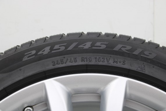 BMW 7 G11 G12 FELGI 19 6861225 OPONY ZIMA KOŁA felga 8.5JX*19H2 ET25 opona 245/45/20 102V PIRELLI SottoZero styl 620 6 861 225
