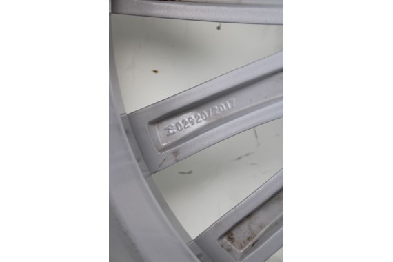 BMW 7 G11 G12 FELGI 19 6861225 OPONY ZIMA KOŁA felga 8.5JX*19H2 ET25 opona 245/45/20 102V PIRELLI SottoZero styl 620 6 861 225