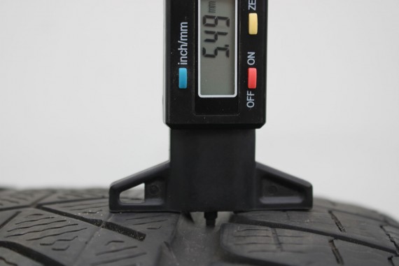 BMW 7 G11 G12 FELGI 19 6861225 OPONY ZIMA KOŁA felga 8.5JX*19H2 ET25 opona 245/45/20 102V PIRELLI SottoZero styl 620 6 861 225