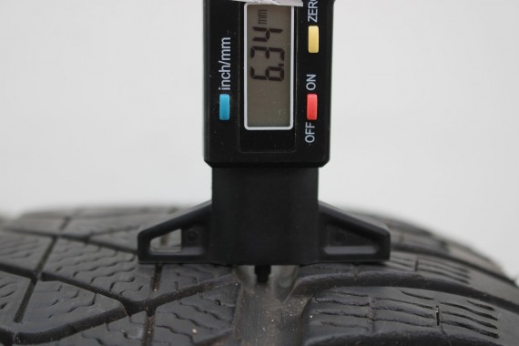 BMW 7 G11 G12 FELGI 19 6861225 OPONY ZIMA KOŁA felga 8.5JX*19H2 ET25 opona 245/45/20 102V PIRELLI SottoZero styl 620 6 861 225