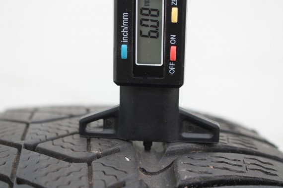 BMW 7 G11 G12 FELGI 19 6861225 OPONY ZIMA KOŁA felga 8.5JX*19H2 ET25 opona 245/45/20 102V PIRELLI SottoZero styl 620 6 861 225