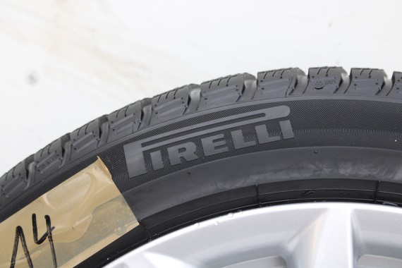 BMW 7 G11 G12 FELGI 19 6861225 OPONY ZIMA KOŁA felga 8.5JX*19H2 ET25 opona 245/45/20 102V PIRELLI SottoZero styl 620 6 861 225