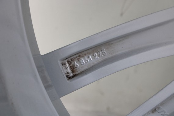 BMW 7 G11 G12 FELGI 19 6861225 OPONY ZIMA KOŁA felga 8.5JX*19H2 ET25 opona 245/45/20 102V PIRELLI SottoZero styl 620 6 861 225