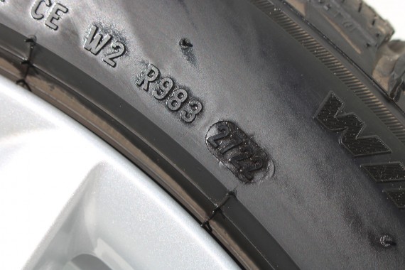 BMW 7 G11 G12 FELGI 19 6861225 OPONY ZIMA KOŁA felga 8.5JX*19H2 ET25 opona 245/45/20 102V PIRELLI SottoZero styl 620 6 861 225