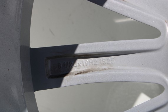 BMW 7 G11 G12 FELGI 19 6861225 OPONY ZIMA KOŁA felga 8.5JX*19H2 ET25 opona 245/45/20 102V PIRELLI SottoZero styl 620 6 861 225