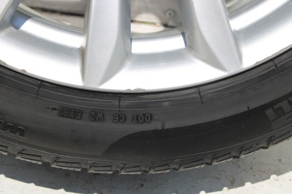 BMW 7 G11 G12 FELGI 19 6861225 OPONY ZIMA KOŁA felga 8.5JX*19H2 ET25 opona 245/45/20 102V PIRELLI SottoZero styl 620 6 861 225