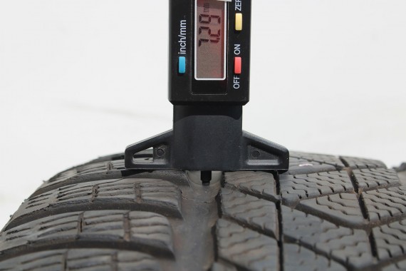 BMW 7 G11 G12 FELGI 19 6861225 OPONY ZIMA KOŁA felga 8.5JX*19H2 ET25 opona 245/45/20 102V PIRELLI SottoZero styl 620 6 861 225