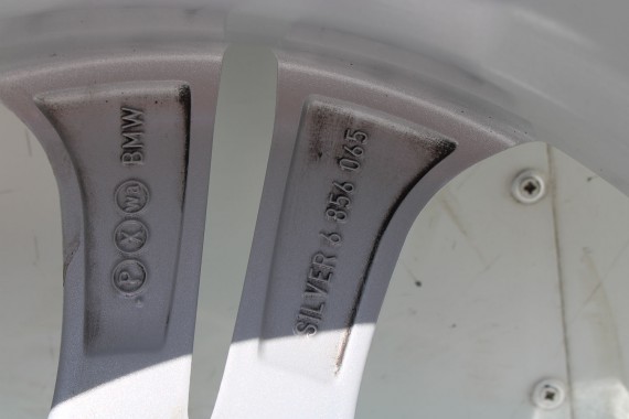 BMW X1 X2 FELGI 17 6856065 OPONY ZIMA KOŁA felga 7.5J*17H2 ET52 opona 225/55/17 97H Nokian wzór styl 564 F48 U11 F39
