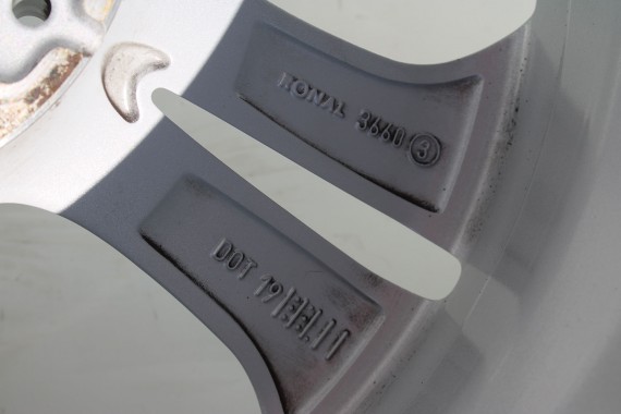 BMW X1 X2 FELGI 17 6856065 OPONY ZIMA KOŁA felga 7.5J*17H2 ET52 opona 225/55/17 97H Nokian wzór styl 564 F48 U11 F39