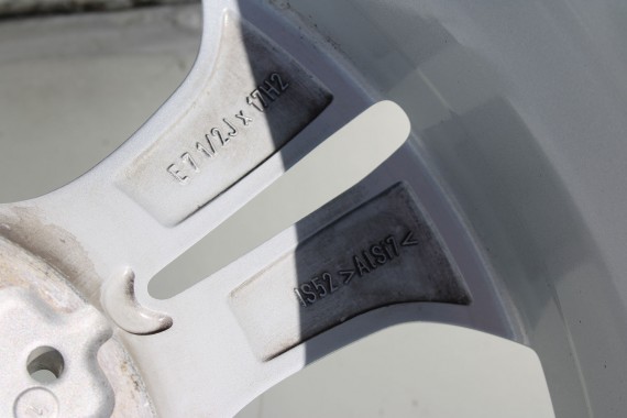 BMW X1 X2 FELGI 17 6856065 OPONY ZIMA KOŁA felga 7.5J*17H2 ET52 opona 225/55/17 97H Nokian wzór styl 564 F48 U11 F39