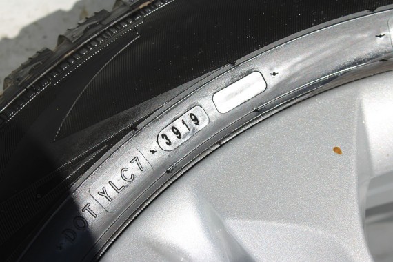 BMW X1 X2 FELGI 17 6856065 OPONY ZIMA KOŁA felga 7.5J*17H2 ET52 opona 225/55/17 97H Nokian wzór styl 564 F48 U11 F39