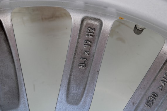 BMW 5 G30 FELGI 19 6863419 OPONY ZIMA KOŁA felga 8J*19H2 ET30 opona 245/50/19 105V 633 Pirelli P SOTTOZERO 3 6 863 419 G31 G32