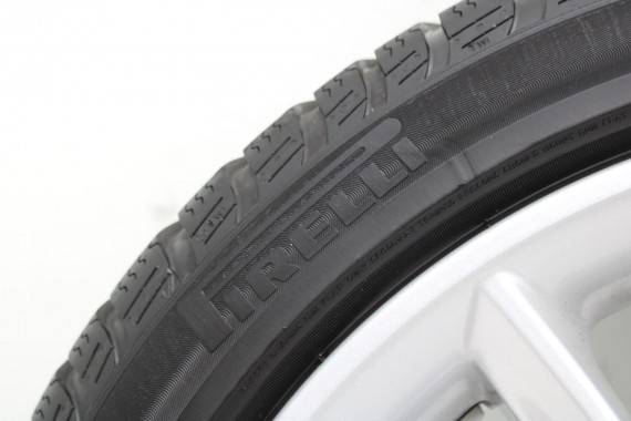BMW 5 G30 FELGI 19 6863419 OPONY ZIMA KOŁA felga 8J*19H2 ET30 opona 245/50/19 105V 633 Pirelli P SOTTOZERO 3 6 863 419 G31 G32