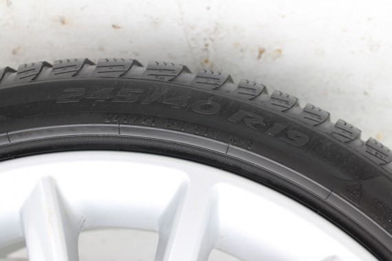 BMW 5 G30 FELGI 19 6863419 OPONY ZIMA KOŁA felga 8J*19H2 ET30 opona 245/50/19 105V 633 Pirelli P SOTTOZERO 3 6 863 419 G31 G32