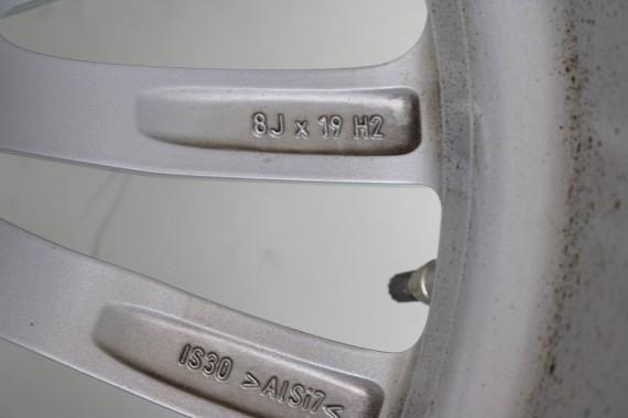 BMW 5 G30 FELGI 19 6863419 OPONY ZIMA KOŁA felga 8J*19H2 ET30 opona 245/50/19 105V 633 Pirelli P SOTTOZERO 3 6 863 419 G31 G32