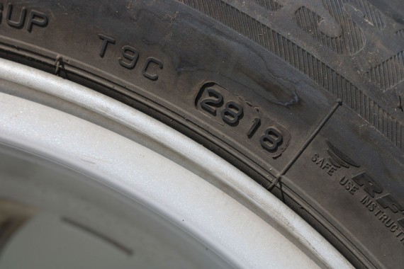 BMW X1 X2 FELGI 17 6856065 OPONY ZIMA KOŁA felga 7.5J*17H2 ET52 opona 225/55/17 97H Bridgestone wzór styl 564 F48 U11 F39