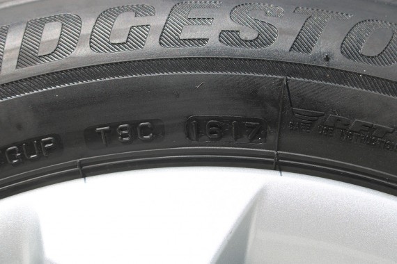 BMW X1 X2 FELGI 17 6856065 OPONY ZIMA KOŁA felga 7.5J*17H2 ET52 opona 225/55/17 97H Bridgestone wzór styl 564 F48 U11 F39
