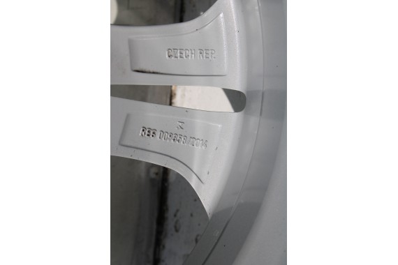 BMW X1 X2 FELGI 17 6856065 OPONY ZIMA KOŁA felga 7.5J*17H2 ET52 opona 225/55/17 97H Bridgestone wzór styl 564 F48 U11 F39