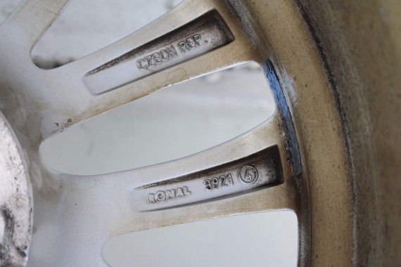 BMW 5 G30 G31 FELGI 18 6863418 OPONY ZIMA KOŁA felga 8.5JX*19H2 ET25 opona 245/45/20 100V Goodyear styl 632 6 863 418 6863418