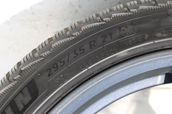 BMW X5M X6M FELGI 21 8090794 8090795 OPONY ZIMA KOŁA felga 10,5J*21EH2 ET28 opona 295/35/21 M808 39066 Michelin X5 X6 8090715