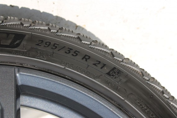 BMW X5M X6M FELGI 21 8090794 8090795 OPONY ZIMA KOŁA felga 10,5J*21EH2 ET28 opona 295/35/21 M808 39066 Michelin X5 X6 8090715