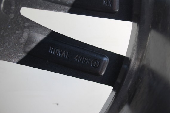 BMW X5M X6M FELGI 21 8090794 8090795 OPONY ZIMA KOŁA felga 10,5J*21EH2 ET28 opona 295/35/21 M808 39066 Michelin X5 X6 8090715