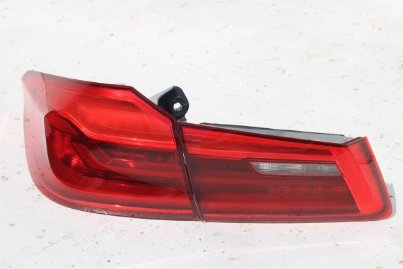 BMW M5 5 G30 TYŁ ZDERZAK + KLAPA BAGAŻNIKA LAMPY tylna 300 Alpinweiss Biały M pakiet Carbon 41007440695 51128067763 51192457441