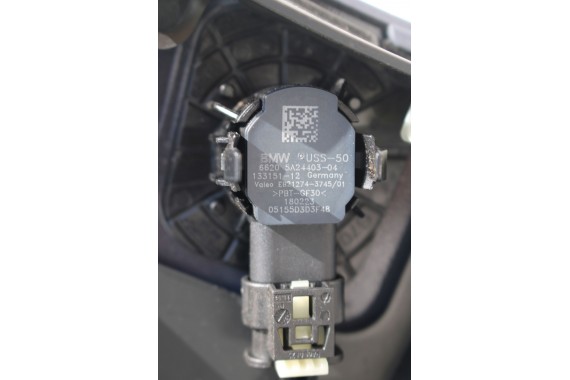 BMW 7 G70 ZDERZAK PRZEDNI PRZÓD C55 Sparkling Kupfergrau Metallic 51 11 5A45BF7  	51 13 5A0B553