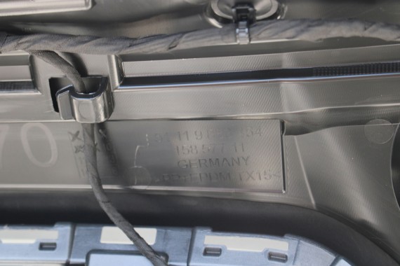 BMW 7 G70 ZDERZAK PRZEDNI PRZÓD C55 Sparkling Kupfergrau Metallic 51 11 5A45BF7  	51 13 5A0B553