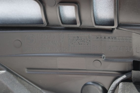 BMW 8 G14 G15 G16 ZDERZAK PRZEDNI PRZÓD M pakiet Kolor: A96 Mineral-weiss metallic 	Biały M pakiet M POWER 5111 8070558  727584