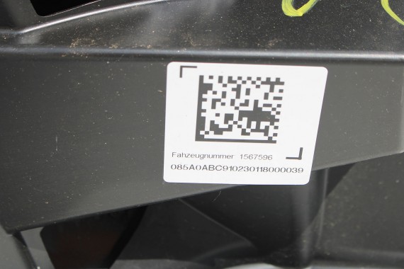 BMW iX i20 ZDERZAK PRZEDNI PRZÓD M pakiet Kolor: 475 Black-sapphire metallic Czarny M POWER