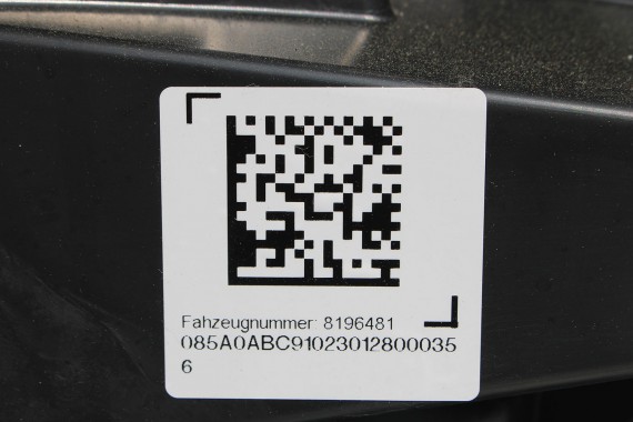 BMW iX i20 ZDERZAK PRZEDNI PRZÓD M pakiet Kolor: 475 Black-sapphire metallic Czarny 51117983621 7983621 M POWER 51119492524