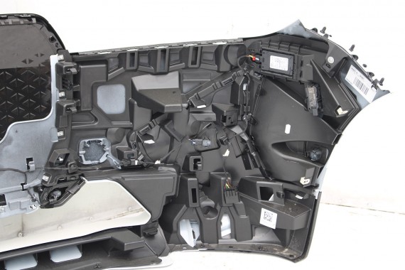 BMW iX i20 ZDERZAK PRZEDNI PRZÓD M pakiet Kolor: A96 Mineral-weiss metallic Biały 51117983621 7983621 M POWER 51119492524