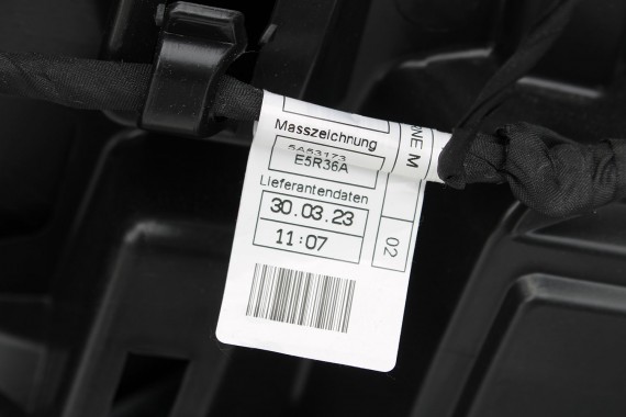 BMW iX i20 ZDERZAK PRZEDNI PRZÓD M pakiet Kolor: A96 Mineral-weiss metallic Biały 51117983621 7983621 M POWER 51119492524