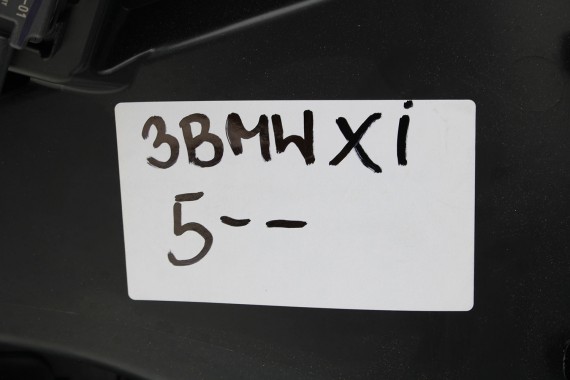 BMW iX i20 ZDERZAK PRZEDNI PRZÓD M pakiet Kolor: A96 Mineral-weiss metallic Biały 51117983621 7983621 M POWER 51119492524