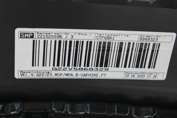 BMW 4 G22 G23 ZDERZAK PRZEDNI PRZÓD M pakiet Kolor: 475 Black-sapphire metallic 	Czarny M pakiet M POWER 63178089525 63178089526