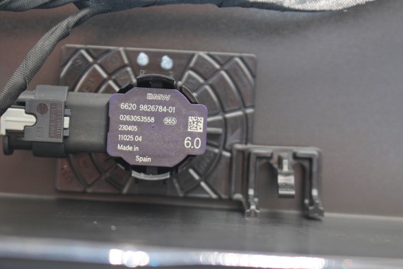 BMW 5 G31 KOMBI LCi ZDERZAK TYŁ TYLNY M pakiet 416 Kolor: Carbon-schwarz Czarny MSP 51128080630 M POWER 51128098694 M550