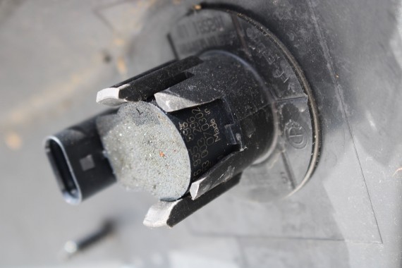 BMW 3 E90 E91 PRZÓD maska błotniki zderzak przedni błotnik lampa Xenon 300 Biały VE71 330 63116942743 200 kW 272 PS 63116942744