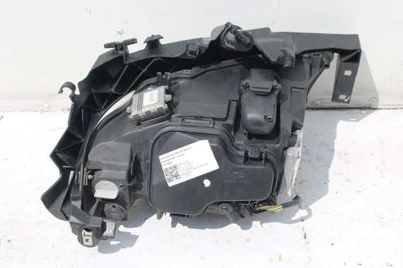 BMW 3 E90 E91 PRZÓD maska błotniki zderzak przedni błotnik lampa Xenon 300 Biały VE71 330 63116942743 200 kW 272 PS 63116942744